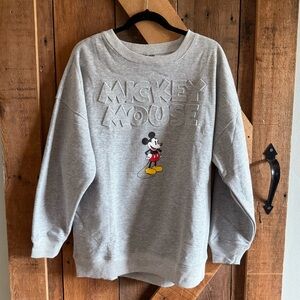 Disney Sweatshirt NWT
